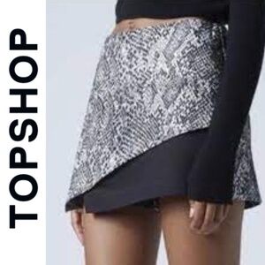 TOPSHOP Moto skort